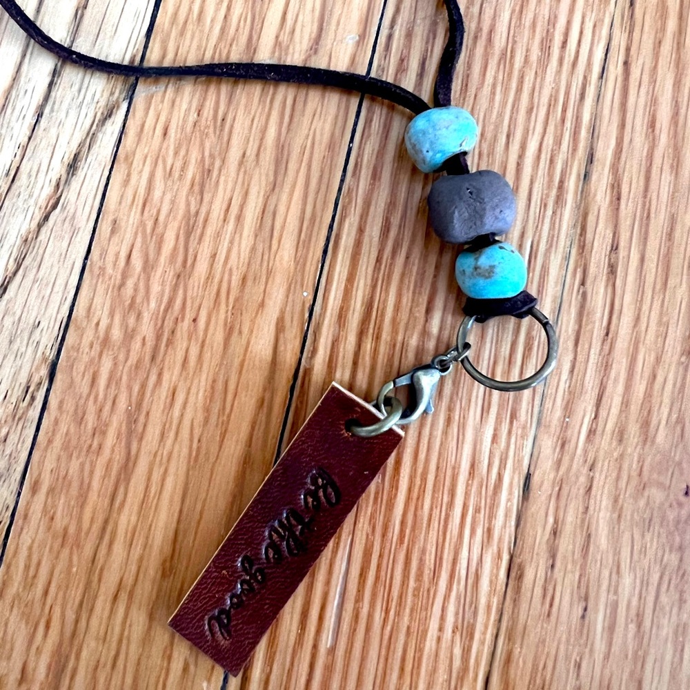 Diffuser necklace NEW - Picture 3 of 3